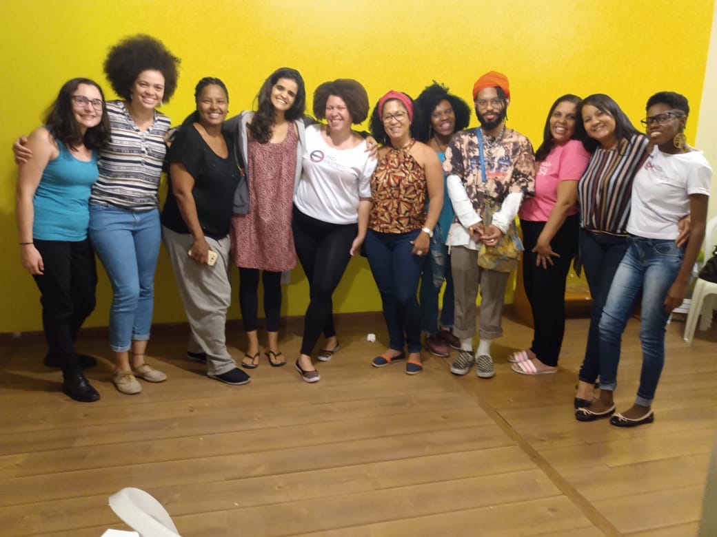 Read more about the article 1 ano do grupo de leitura Leiam Mulheres Negras